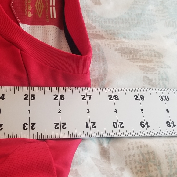 Umbro England 🏴󠁧󠁢󠁥󠁮󠁧󠁿 2006 Away Jersey (L) - Picture 15 of 16